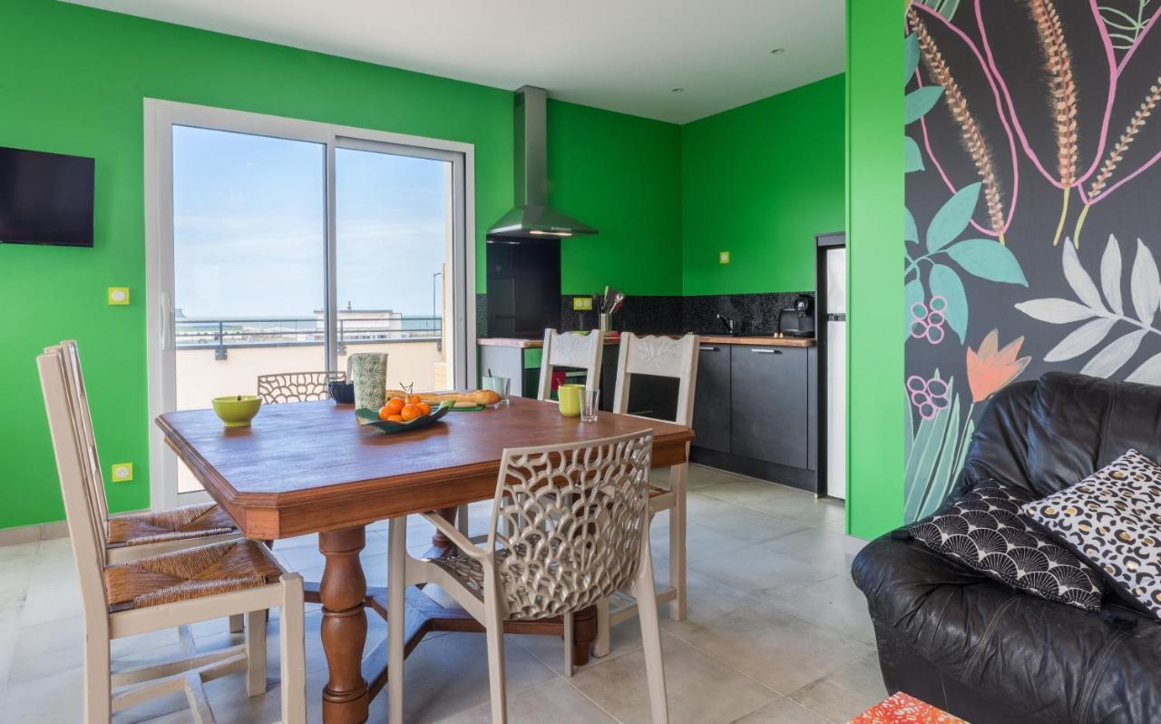 Babord, Appt Avec Terrasse Et Vue Mer Saint-Come-de-Fresne Luaran gambar